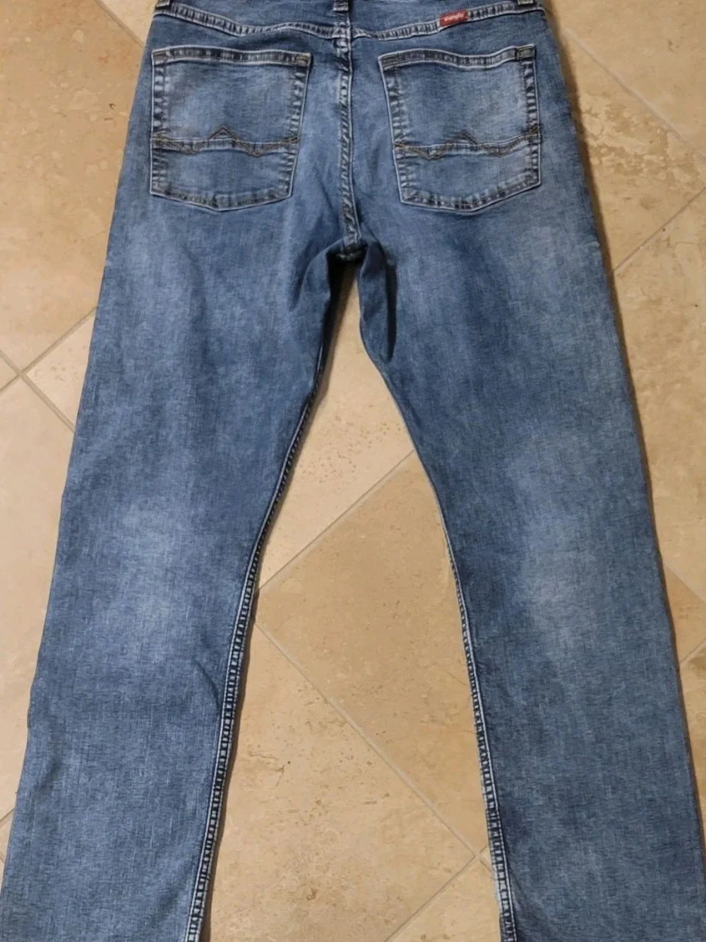 Wrangler Slim Straight Jeans Mens 29x32 Blue Medium Wash Slight Stretch